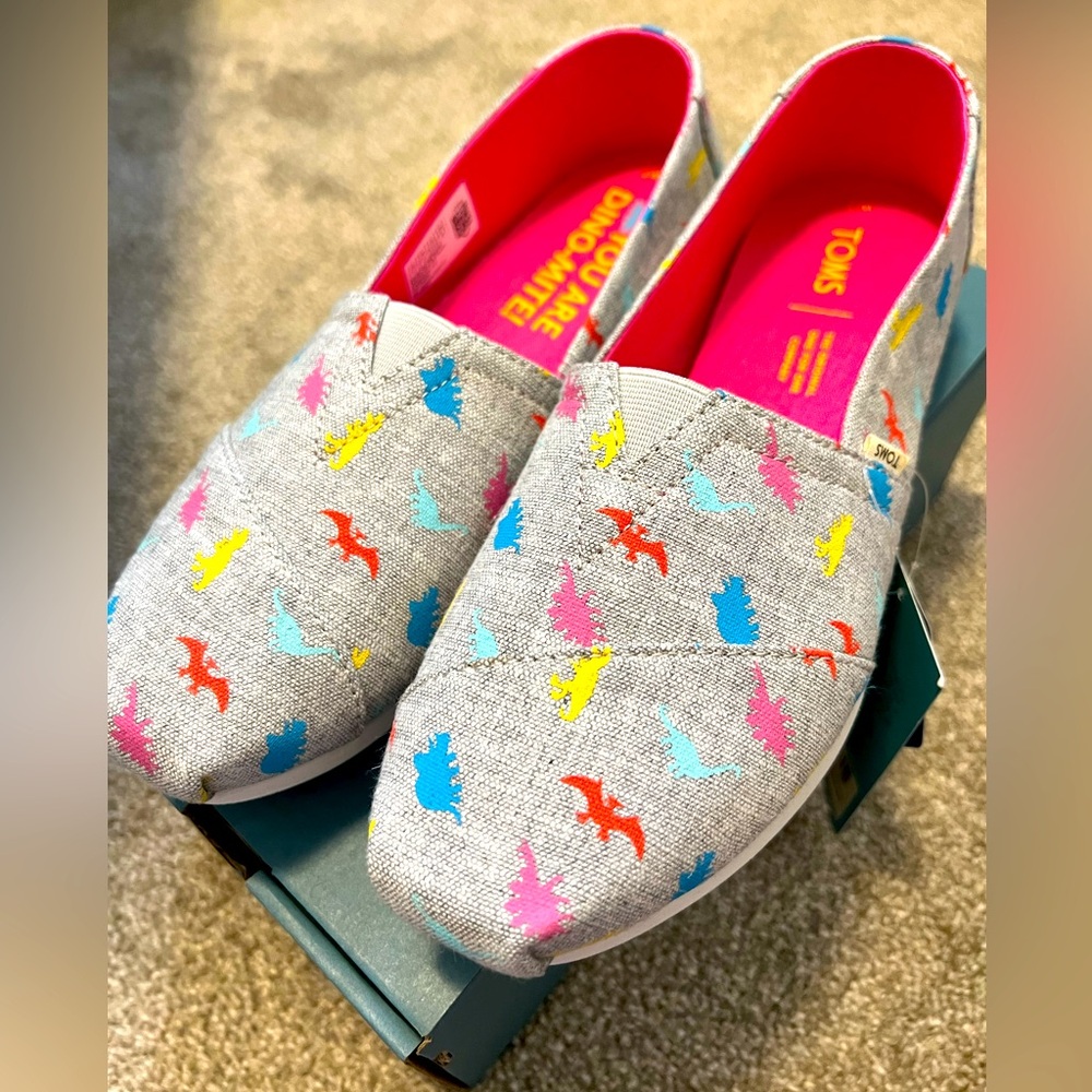 Toms - Dinosaur